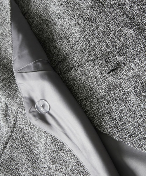 ARVELLIA(アルベリア)の「STRUCTURED TWEED TOP(シャツ/ブラウス・レディース・ブラック/グレー・M)」の19枚目の写真