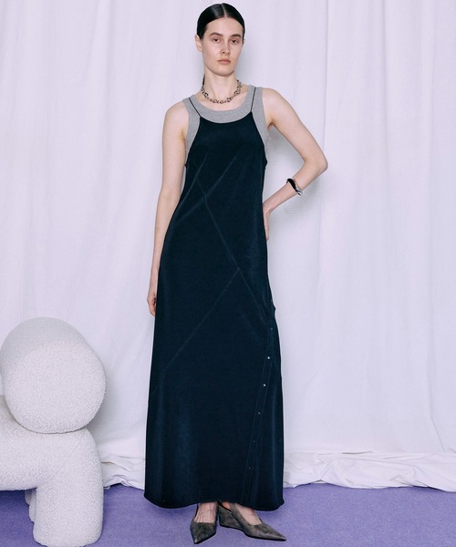MAISON SPECIAL（メゾンスペシャル）の「Tank Set Pile Flare Dress/タンク付パイルフレアワンピース（ワンピース・レディース・ブルー/イエロー/ブラック・38/36）」の2枚目の写真