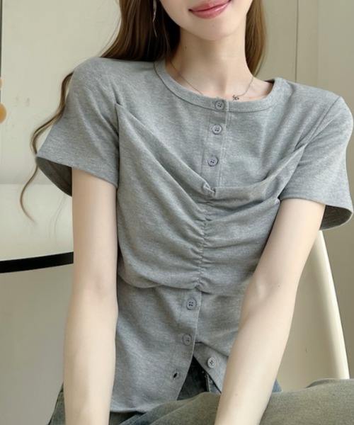 Ada.(エイダ)の「フロントギャザー ビスチェ風ヘンリーネック半袖カットソー(Tシャツ/カットソー・レディース・グレー/ブラック/ホワイト・FREE)」の16枚目の写真