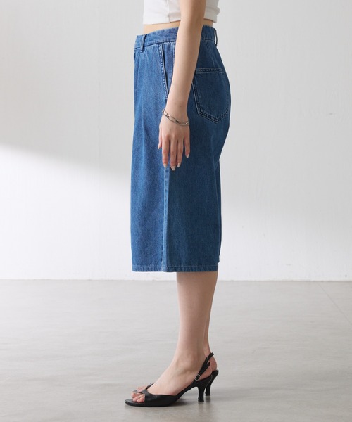 COLLAGE GALLARDAGALANTE（コラージュガリャルダガランテ）の「Q.anos/タックハーフデニムパンツ（デニムパンツ・レディース・ブルー/ベージュ・0/1）」の18枚目の写真