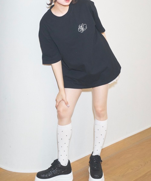 Lovilyn(ラヴィリン)の「ロゴビックT(Tシャツ/カットソー・レディース・ブラック/ホワイト・FREE)」の14枚目の写真