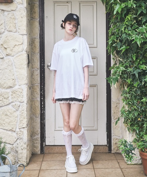 Lovilyn(ラヴィリン)の「ロゴビックT(Tシャツ/カットソー・レディース・ブラック/ホワイト・FREE)」の8枚目の写真