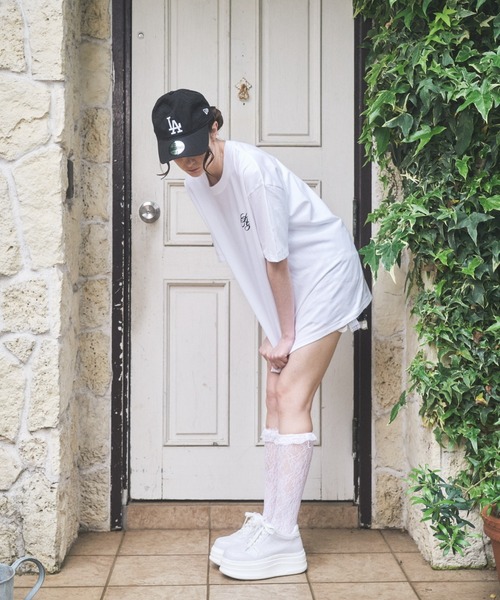 Lovilyn(ラヴィリン)の「ロゴビックT(Tシャツ/カットソー・レディース・ブラック/ホワイト・FREE)」の10枚目の写真