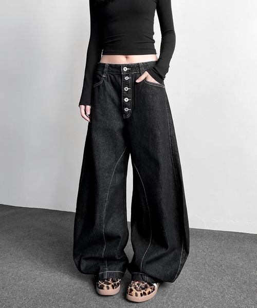 JOHNNY WOLF（ジョニーウルフ）の「HARNET ワイドバギー バレル ワンウォッシュ デニムパンツ（デニムパンツ・メンズ・ブラック・M/S/L）」の19枚目の写真