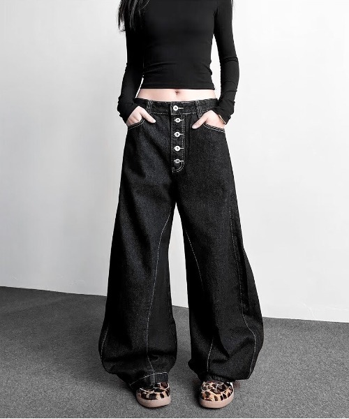 JOHNNY WOLF（ジョニーウルフ）の「HARNET ワイドバギー バレル ワンウォッシュ デニムパンツ（デニムパンツ・メンズ・ブラック・M/S/L）」の15枚目の写真