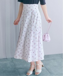 <大きいサイズ>フラワープリントスカート marun