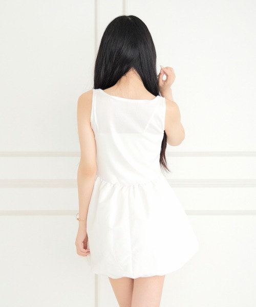 ALLuRing ChaRm（アリュリングチャーム）の「Balloon Camisole Dress / バルーンキャミワンピース（ワンピース・レディース・ブラック/ホワイト・FREE）」の21枚目の写真