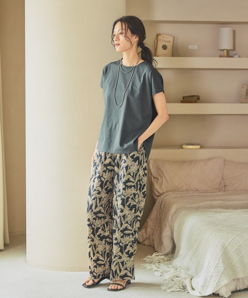 Elura（エルーラ）の「サテンプリントパンツ/621798（その他パンツ・レディース・グリーン/ブルー/ブラック・FREE）」の4枚目の写真