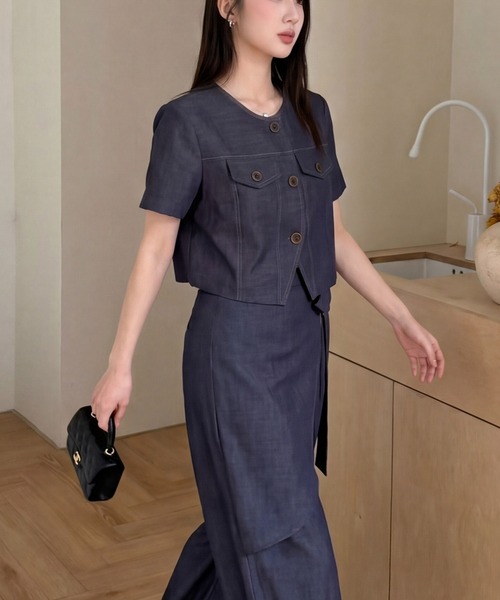 DRESS PLUS(ドレスプラス)の「ショートジャケット パンツセットアップ(セットアップ・レディース・ネイビー/ライトグレー・M/L)」の11枚目の写真