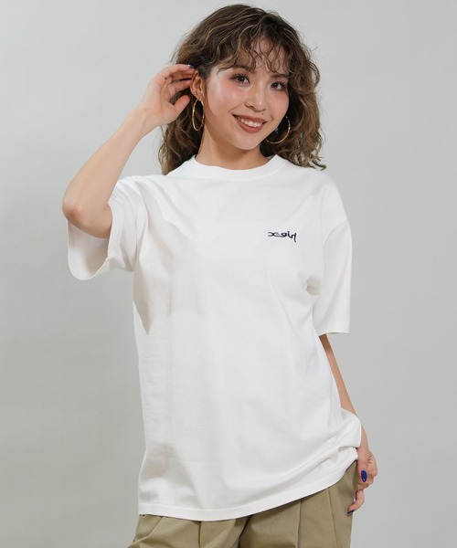 X-girl（エックスガール）の「X-GIRL/エックスガール 半袖 Tシャツ バックプリント 105262011040（Tシャツ/カットソー・レディース・ブラック/ベージュ/ホワイト・M/L）」の4枚目の写真