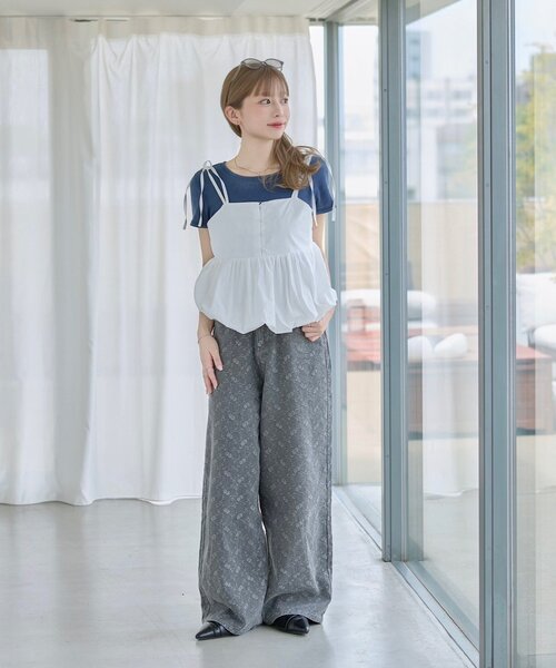 Kastane（カスタネ）の「【夏デニム/下半身痩せ/2サイズ展開】ワイドフラワーエンブロイダリーデニム（デニムパンツ・レディース・ブラック/インディゴブルー・1/0）」の19枚目の写真