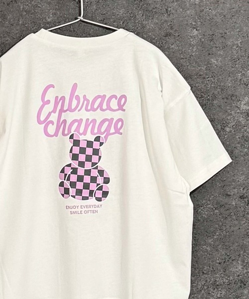 Universal Style Wear（ユニバーサルスタイルウェア）の「ガールズプリントBIGシルエット半袖Tシャツ（Tシャツ/カットソー・キッズ・オフホワイト/ブラック/グリーン/ライトグリーン/ラベンダー/チャコール・140/150/160）」の2枚目の写真