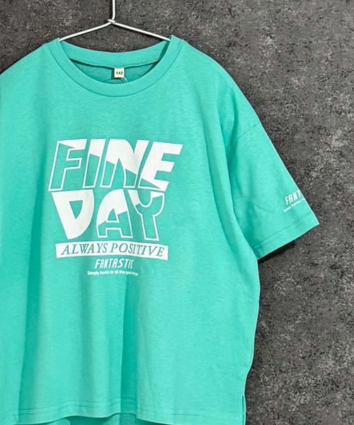Universal Style Wear（ユニバーサルスタイルウェア）の「ガールズプリントBIGシルエット半袖Tシャツ（Tシャツ/カットソー・キッズ・オフホワイト/ブラック/グリーン/ライトグリーン/ラベンダー/チャコール・140/150/160）」の5枚目の写真