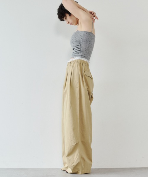 VION(ヴィオン)の「レースウエストタックパンツ / Lace Waist Tuck Pants(その他パンツ・レディース・ブラック/ベージュ・S/M/ST/MT)」の5枚目の写真