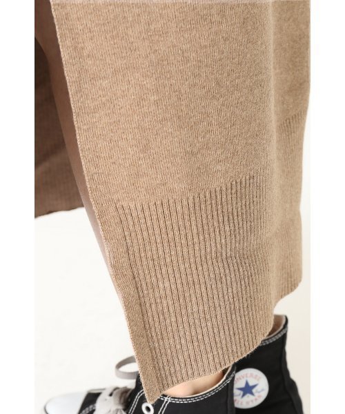 SLOBE IENA（スローブイエナ）の「12GG C/CA スリットニットワンピース◆（ワンピース・レディース・ブラック/ベージュ・FREE）」の18枚目の写真