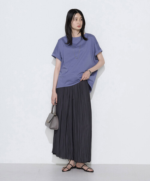 Gabardine K.T(ギャバジンケーティー)の「プレーティング天竺 ゆったりプルオーバー(Tシャツ/カットソー・レディース・ダークブラウン/ブルー/ミント・9号)」の20枚目の写真