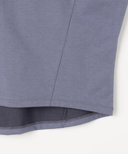 Gabardine K.T(ギャバジンケーティー)の「プレーティング天竺 ゆったりプルオーバー(Tシャツ/カットソー・レディース・ダークブラウン/ブルー/ミント・9号)」の10枚目の写真