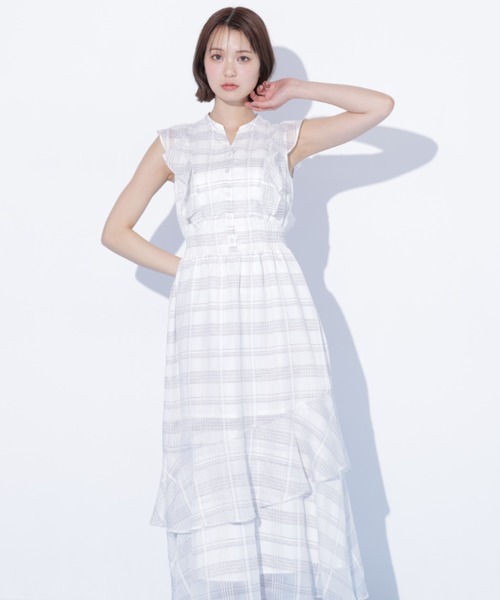 JILL by JILL STUART（ジルバイジルスチュアート）の「ランダムティアードシャツワンピース（ワンピース・レディース・ホワイト系その他/ブルー/ブラック系その他・FREE）」の5枚目の写真