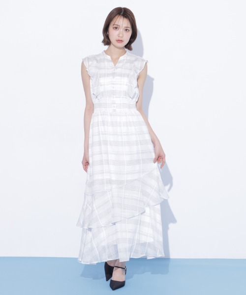 JILL by JILL STUART（ジルバイジルスチュアート）の「ランダムティアードシャツワンピース（ワンピース・レディース・ホワイト系その他/ブルー/ブラック系その他・FREE）」の8枚目の写真