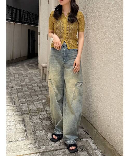MURUA(ムルーア)の「パッチポケットバレルレッグデニム 夏服(デニムパンツ・レディース・ブルー/ブラック・1/2)」の6枚目の写真