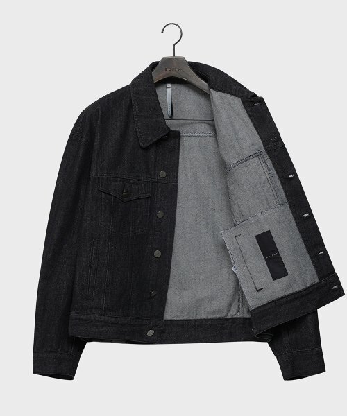 NOIRER(ノイア)の「オーバーサイズクロップデニムジャケット(ブラック)(デニムジャケット・メンズ・その他・48/50/52)」の4枚目の写真