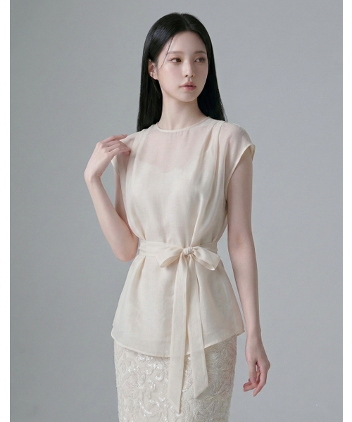 GIEMAR（ジエマル）の「PINTUCK SLEEVELESS IVORY ピンタックスリーブレスアイボリー（シャツ/ブラウス・レディース・その他・MEDIUM/SMALL）」の3枚目の写真