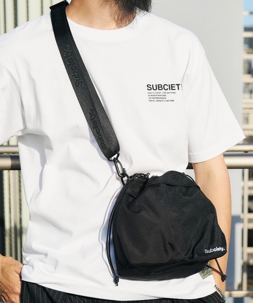 Subciety（サブサエティ）の「Kinchaku 2way shoulder bag（ショルダーバッグ・メンズ・ブラック/チャコール/レッド・FREE）」の12枚目の写真