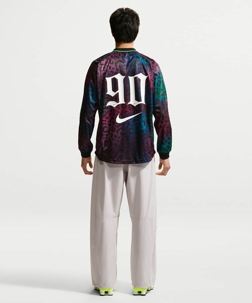 NIKE(ナイキ)の「ナイキ マッド 90 コレクション “Tiempo” メンズ ロングスリーブ ジャージー / Nike Mad 90 Pack "Tiempo" Men's Long-Sleeve Jersey IR7587-010 Black(ジャージ・メンズ・ブラック・XL/L/M/2XL/S)」の5枚目の写真