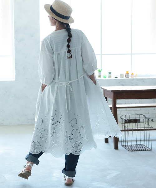 soulberry(ソウルベリー)の「スカラップレースのワンピース(ワンピース・レディース・オフホワイト・LL/3L/4L/5L/M/L)」の4枚目の写真