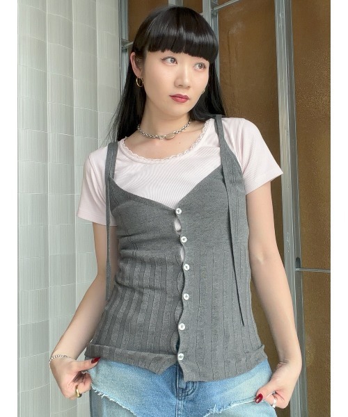 ELCHELE(エルチェレ)の「LACE TRIM RIB TEE(Tシャツ/カットソー・レディース・オフホワイト/ネイビー/ベビーピンク・FREE)」の10枚目の写真
