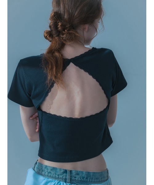 ELCHELE(エルチェレ)の「LACE TRIM RIB TEE(Tシャツ/カットソー・レディース・オフホワイト/ネイビー/ベビーピンク・FREE)」の4枚目の写真