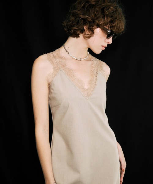 JOSE MOON（ジョゼムーン）の「LACE TLIM DRESS/レーストリムドレス（ワンピース・レディース・ベージュ/チャコールグレー/ブラック・36/38）」の14枚目の写真