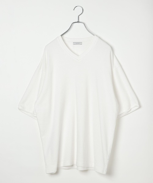BAYFLOW(ベイフロー)の「ピグメントVネックTシャツ(Tシャツ/カットソー・メンズ・チャコール/オフホワイト・MEDIUM/LARGE)」の11枚目の写真