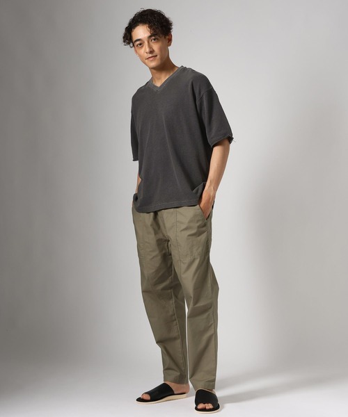 BAYFLOW(ベイフロー)の「ピグメントVネックTシャツ(Tシャツ/カットソー・メンズ・チャコール/オフホワイト・MEDIUM/LARGE)」の13枚目の写真