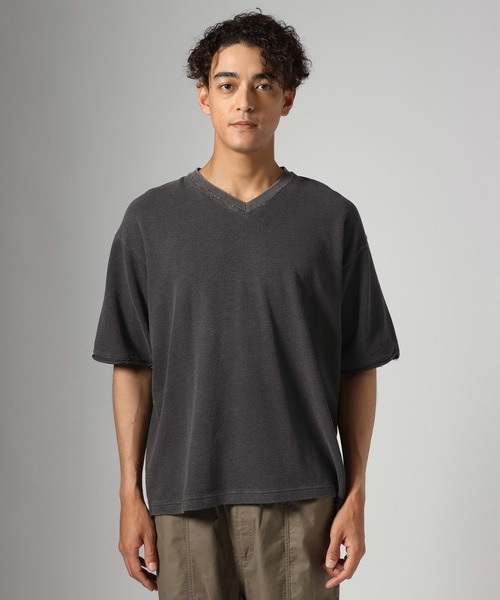 BAYFLOW(ベイフロー)の「ピグメントVネックTシャツ(Tシャツ/カットソー・メンズ・チャコール/オフホワイト・MEDIUM/LARGE)」の16枚目の写真