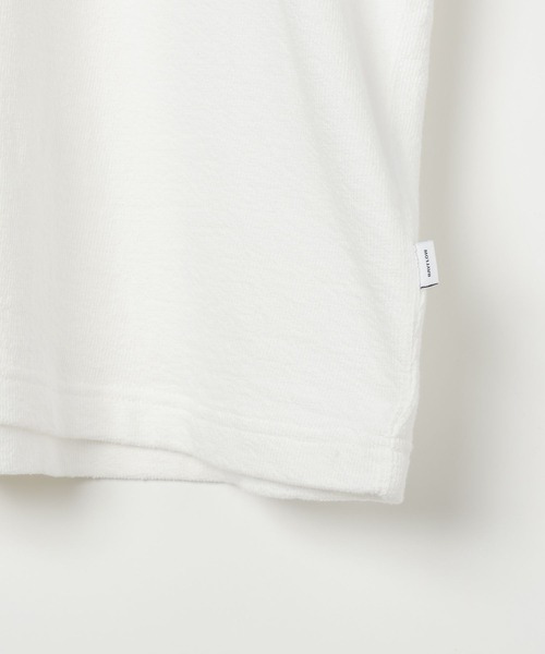 BAYFLOW(ベイフロー)の「ピグメントVネックTシャツ(Tシャツ/カットソー・メンズ・チャコール/オフホワイト・MEDIUM/LARGE)」の3枚目の写真
