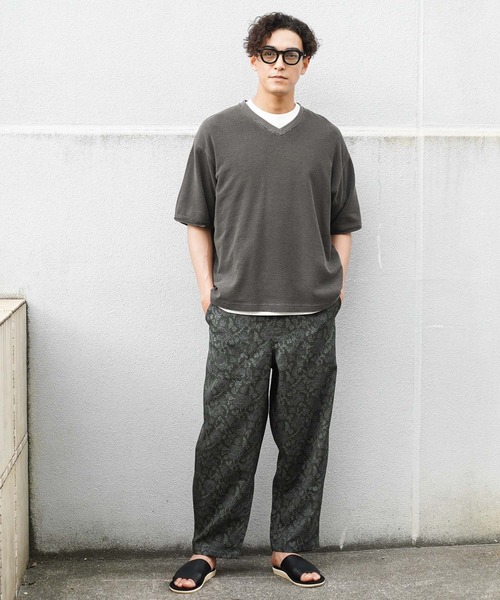 BAYFLOW(ベイフロー)の「ピグメントVネックTシャツ(Tシャツ/カットソー・メンズ・チャコール/オフホワイト・MEDIUM/LARGE)」の19枚目の写真
