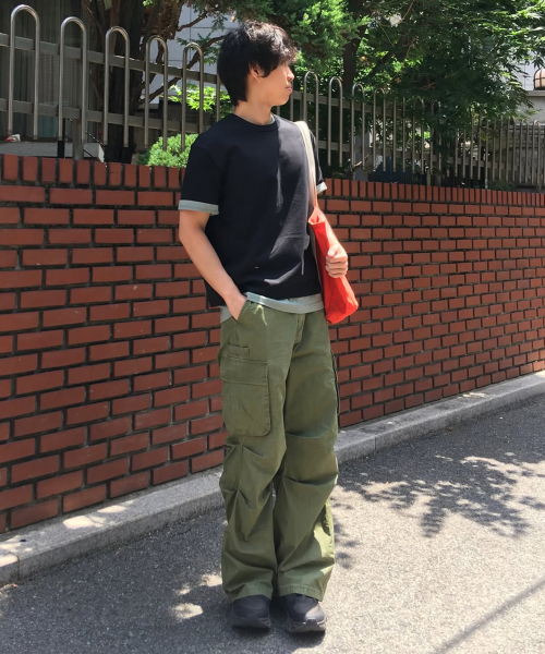 INTEMPOMOOD（インテンポムード）の「リコンフェイドカーゴパンツ_オリーブ（その他パンツ・メンズ・オリーブ・MEDIUM/LARGE/X-LARGE）」の4枚目の写真