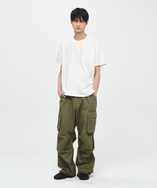 INTEMPOMOOD（インテンポムード）の「リコンフェイドカーゴパンツ_オリーブ（その他パンツ・メンズ・オリーブ・MEDIUM/LARGE/X-LARGE）」の10枚目の写真
