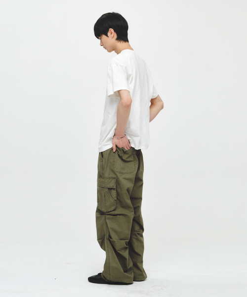INTEMPOMOOD（インテンポムード）の「リコンフェイドカーゴパンツ_オリーブ（その他パンツ・メンズ・オリーブ・MEDIUM/LARGE/X-LARGE）」の11枚目の写真