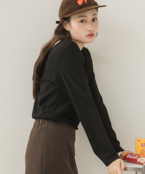 HEILIS（ヘイリス）の「前後2WAYネックPO/プルオーバー 長袖トップス 2WAYトップス 前後2WAY ボートネック 長袖カットソー ボーダートップス 無地トップス 韓国ファッション レディライク カジュアル デイリー 秋服 冬服 アイボリー ピンク グレー ブラック ボーダー（Tシャツ/カットソー・レディース・ホワイト系その他/アイボリー/ピンク/グレー/ブラック/ブラック系その他・FREE）」の17枚目の写真