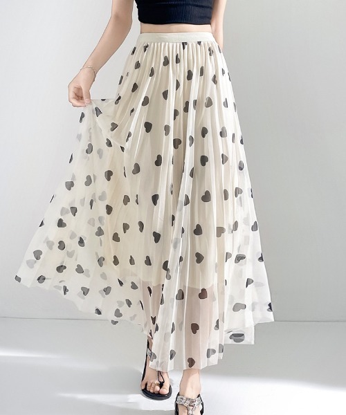 LUCPY(ラクピー)の「ハートドットチュールプリーツスカート(スカート・レディース・ブラック/ホワイト・LARGE/X-LARGE/MEDIUM/SMALL)」の1枚目の写真