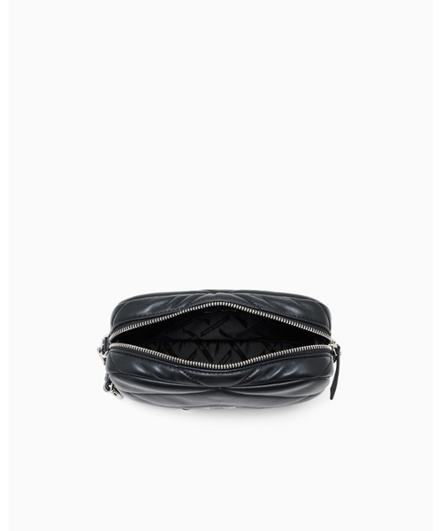 ARMANI EXCHANGE（アルマーニエクスチェンジ）の「【A|X アルマーニ エクスチェンジ】＜オンライン限定＞AXロゴ キルティングミニショルダーバッグ（ショルダーバッグ・レディース・ベージュ系/ブラック・FREE）」の5枚目の写真
