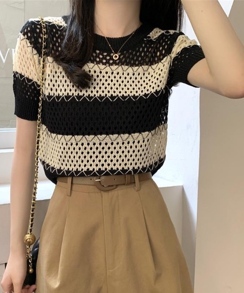 Beststore(ベストストア)の「透かし編み ボーダー ニット トップス レディース 半袖 サマーニット メッシュ トップス シアー 配色 クルーネック カットソー カジュアル きれいめ 春 夏 秋(ニット/セーター・レディース・ブラウン系/ホワイト系/ベージュ系・FREE)」の1枚目の写真