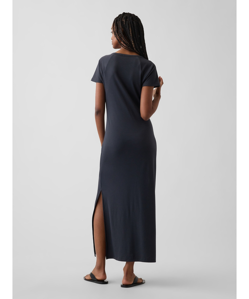 GAP(ギャップ)の「モダンリブ GAPロゴ マキシワンピース(ワンピース・レディース・ブラック/ネイビー・S/M/L/XXS/XS)」の3枚目の写真