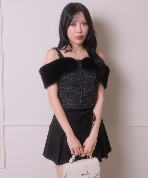 LIPSERVICE（リップサービス）の「ファーオフショルツイードトップス（Tシャツ/カットソー・レディース・アイボリー/ベージュ/ブラック・FREE）」の10枚目の写真