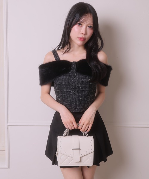 LIPSERVICE（リップサービス）の「ファーオフショルツイードトップス（Tシャツ/カットソー・レディース・アイボリー/ベージュ/ブラック・FREE）」の11枚目の写真