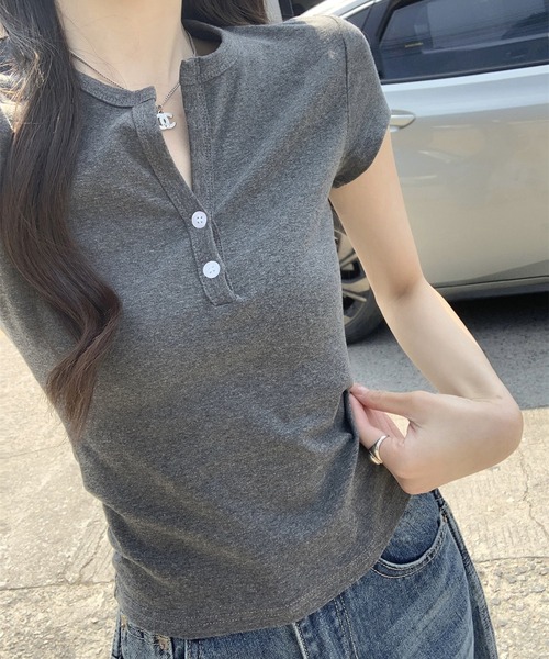 Girly Doll(ガーリードール)の「ヘンリーネックベーシックTシャツ(Tシャツ/カットソー・レディース・グレー/ネイビー/ホワイト・L/M)」の9枚目の写真