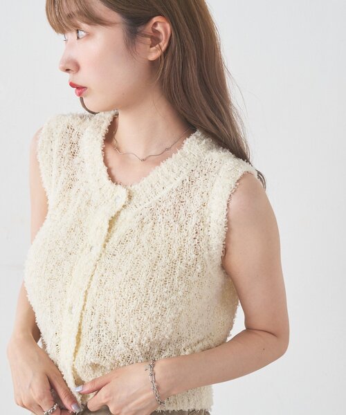 Kastane(カスタネ)の「【前後2WAY/4色展開】リボンヤーンタンク(タンクトップ・レディース・オフホワイト/サックスブルー/ベージュ/ブラウン・FREE)」の7枚目の写真
