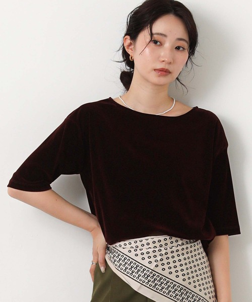 Gready Brilliant(グレディブリリアン)の「ベロアボート5分袖(Tシャツ/カットソー・レディース・ボルドー/グレイッシュベージュ/チャコールグレー・FREE)」の3枚目の写真